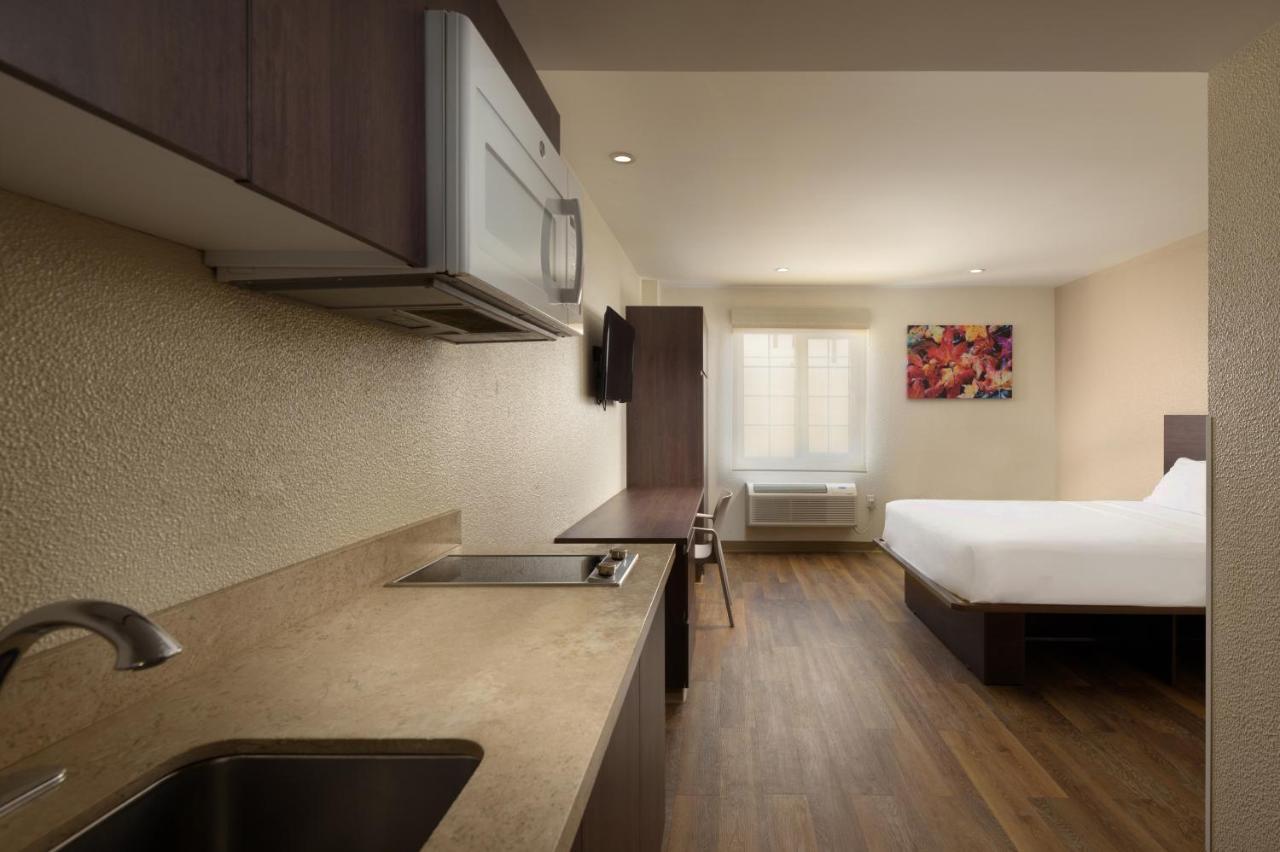 Extended Suites Tijuana Macroplaza Экстерьер фото
