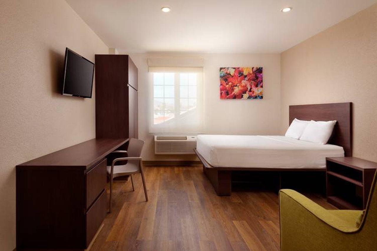 Extended Suites Tijuana Macroplaza Экстерьер фото